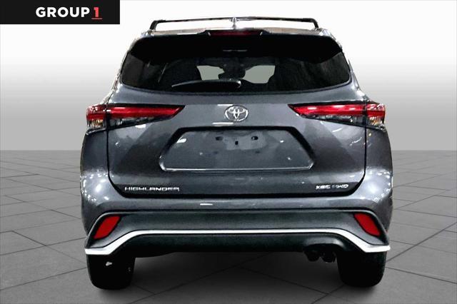 used 2023 Toyota Highlander car, priced at $40,868