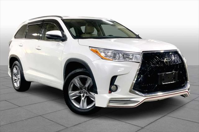 used 2016 Toyota Highlander car, priced at $22,577