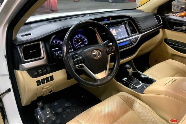 used 2016 Toyota Highlander car, priced at $22,577