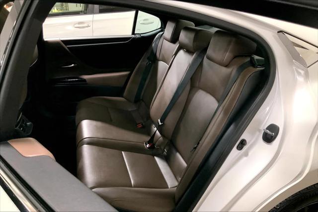 used 2024 Lexus ES 350 car, priced at $40,662