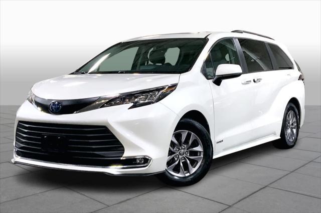 used 2021 Toyota Sienna car, priced at $38,375