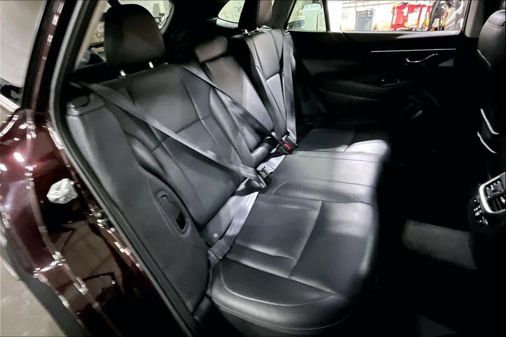 used 2024 Subaru Outback car, priced at $29,467