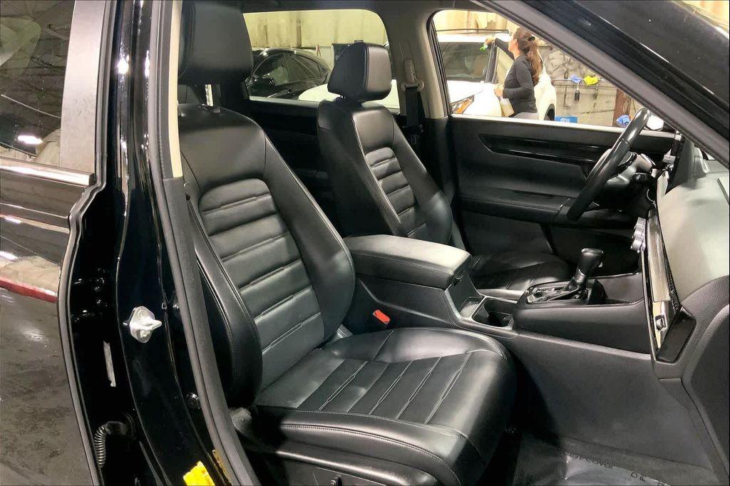 used 2023 Honda CR-V car, priced at $31,337