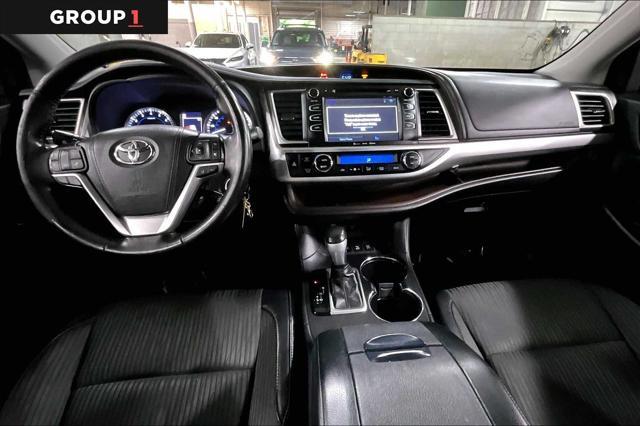 used 2018 Toyota Highlander car, priced at $28,847