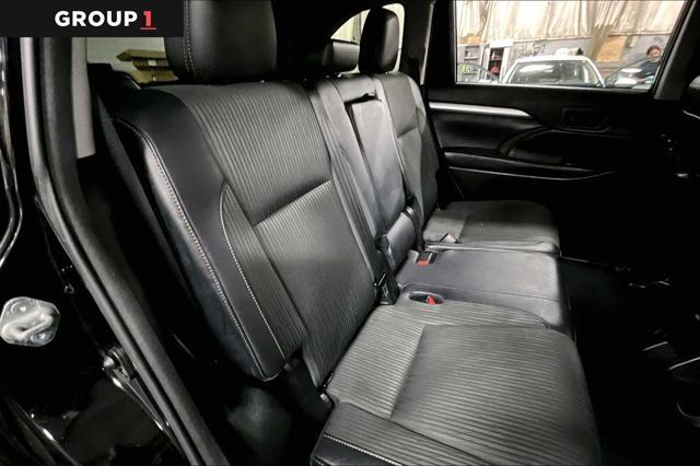 used 2018 Toyota Highlander car, priced at $28,847