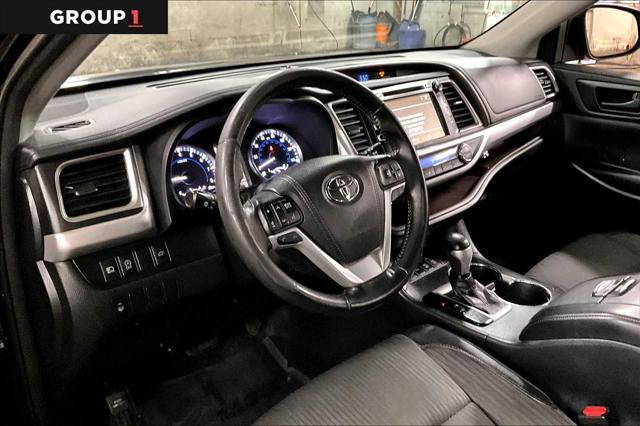 used 2018 Toyota Highlander car, priced at $28,847