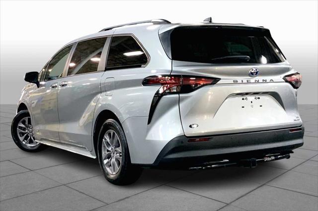 used 2021 Toyota Sienna car, priced at $39,587