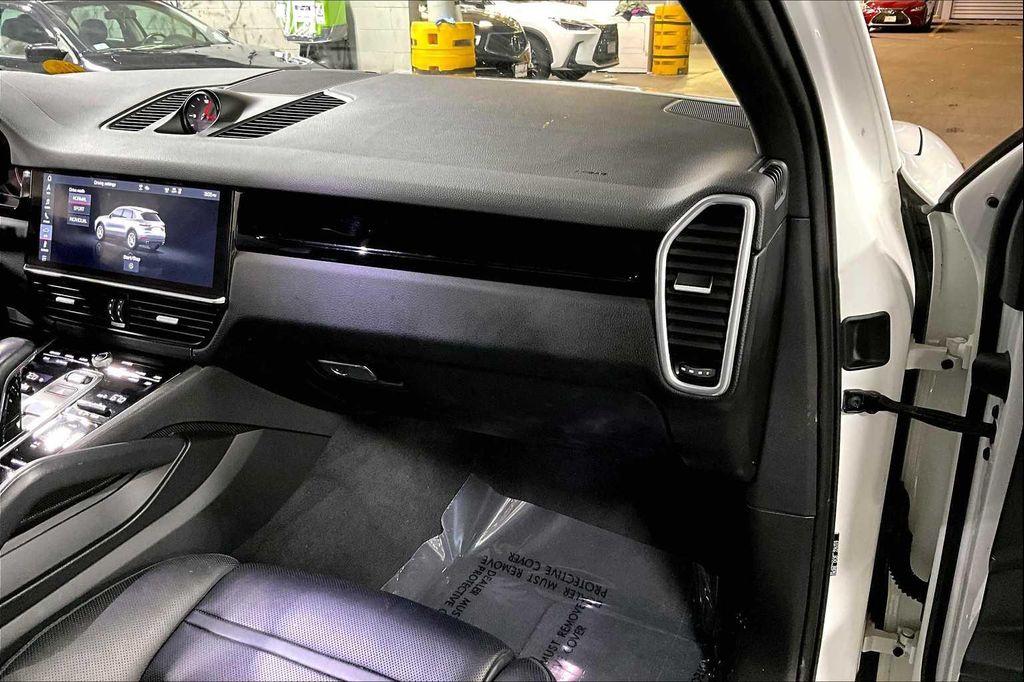 used 2020 Porsche Cayenne car, priced at $33,497