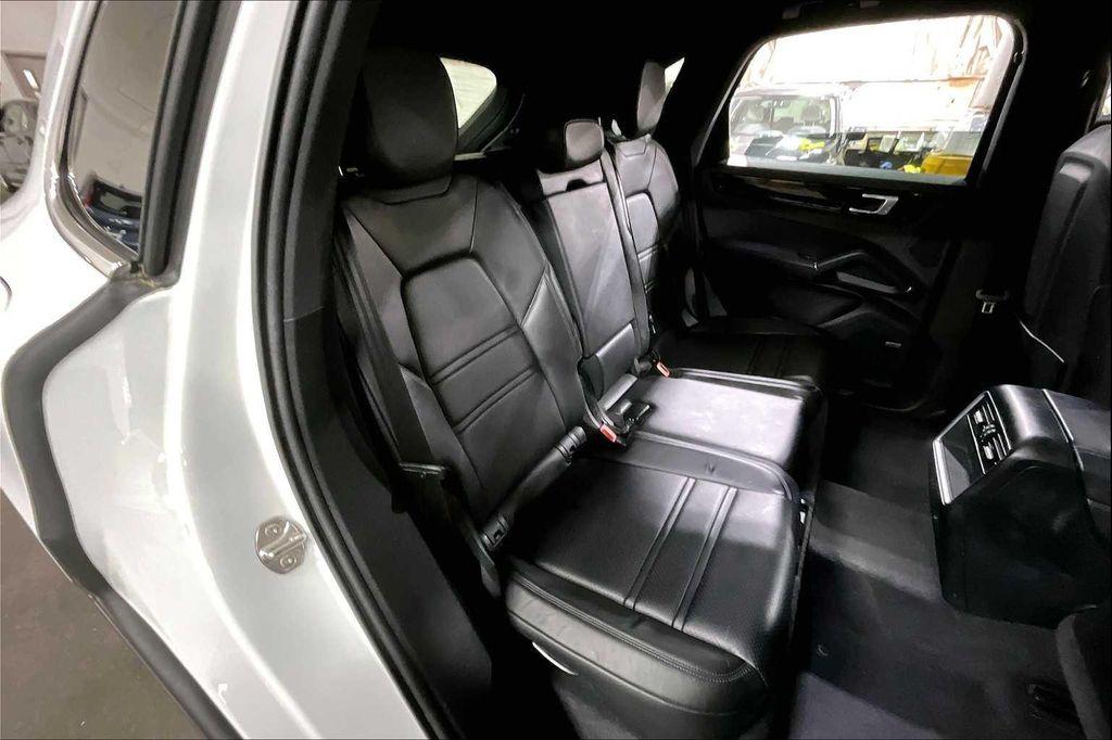 used 2020 Porsche Cayenne car, priced at $33,497