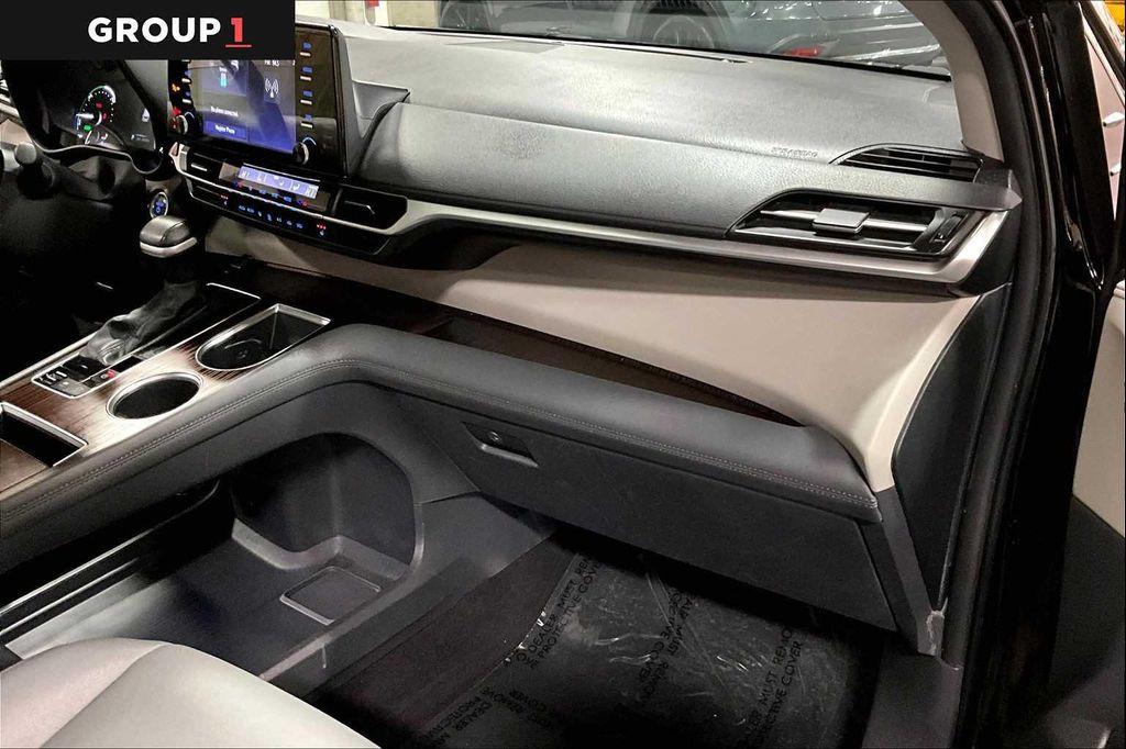 used 2024 Toyota Sienna car, priced at $44,787
