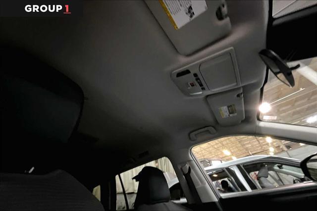 used 2022 Toyota Highlander car, priced at $32,477