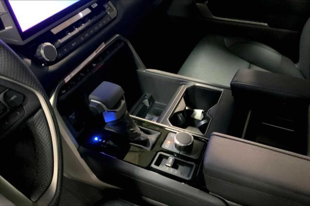 new 2025 Toyota Tundra Hybrid car, priced at $63,568