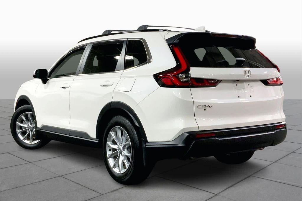 used 2025 Honda CR-V car, priced at $35,997