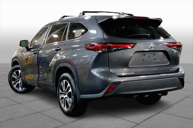 used 2023 Toyota Highlander car, priced at $34,988