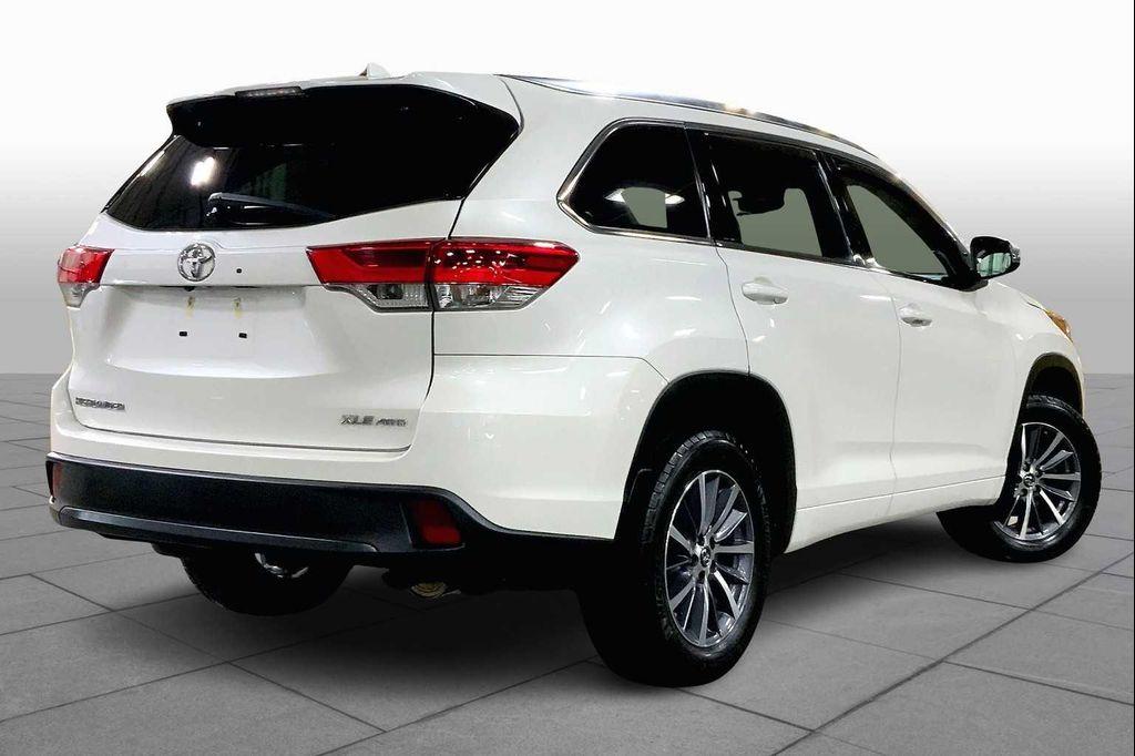 used 2017 Toyota Highlander car, priced at $23,577