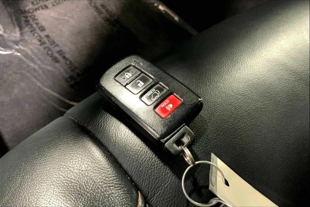 used 2017 Toyota Highlander car, priced at $23,577
