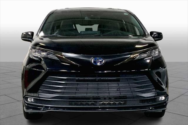 used 2022 Toyota Sienna car, priced at $46,274