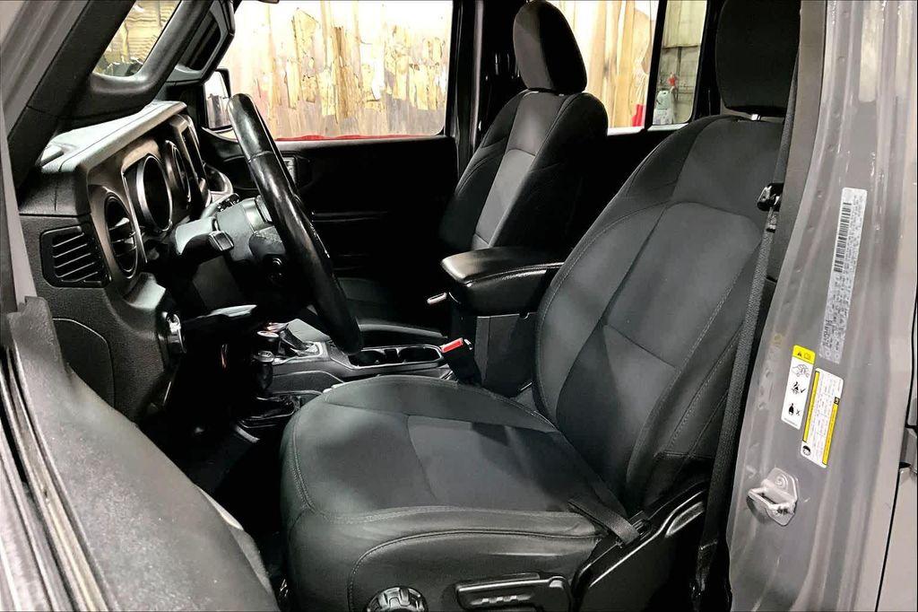 used 2018 Jeep Wrangler Unlimited car, priced at $19,347