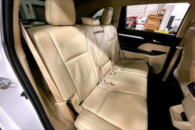 used 2017 Toyota Highlander car, priced at $22,013