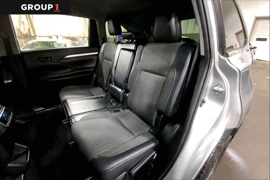 used 2019 Toyota Highlander car, priced at $23,447