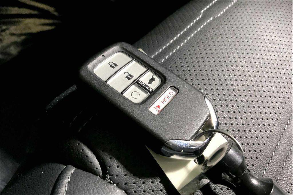 used 2021 Honda CR-V car, priced at $22,477
