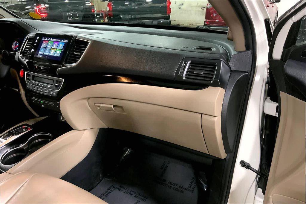 used 2019 Honda Pilot car, priced at $26,997