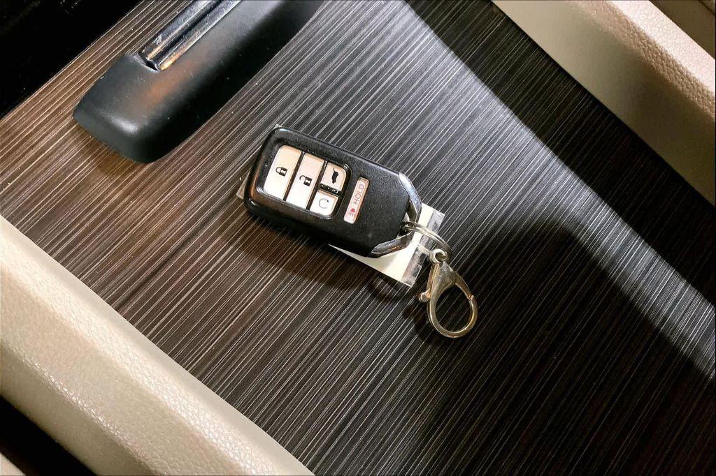 used 2019 Honda Pilot car, priced at $26,997