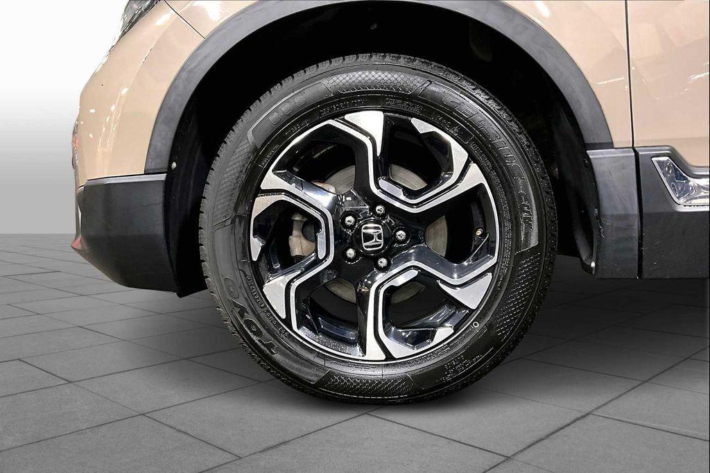 used 2018 Honda CR-V car, priced at $22,625