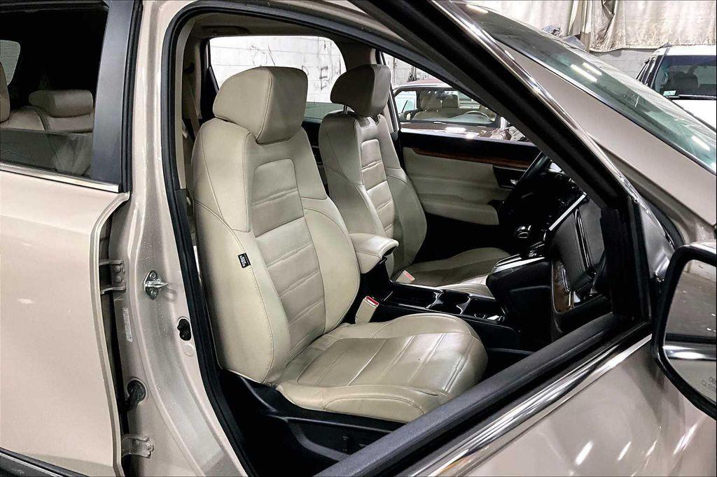 used 2018 Honda CR-V car, priced at $22,625