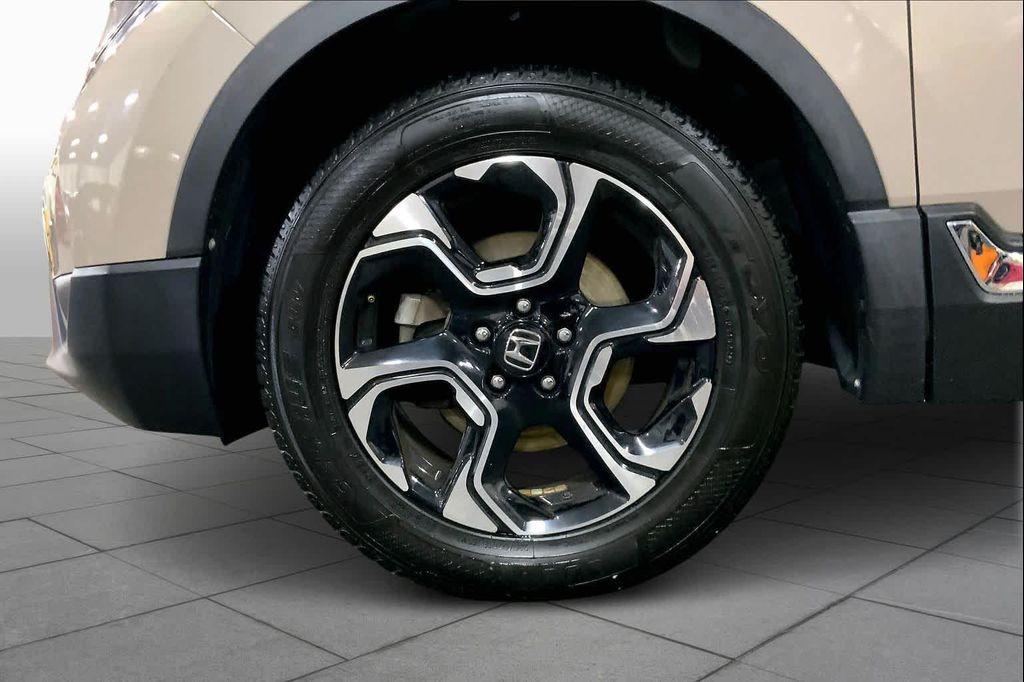 used 2018 Honda CR-V car, priced at $22,625
