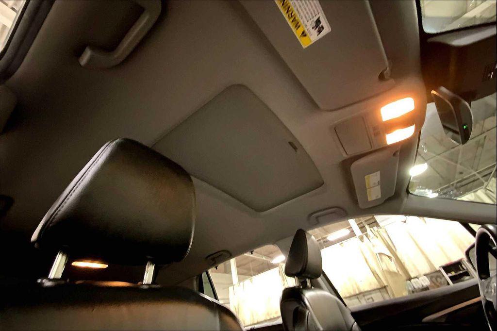 used 2020 Honda Pilot car, priced at $24,997