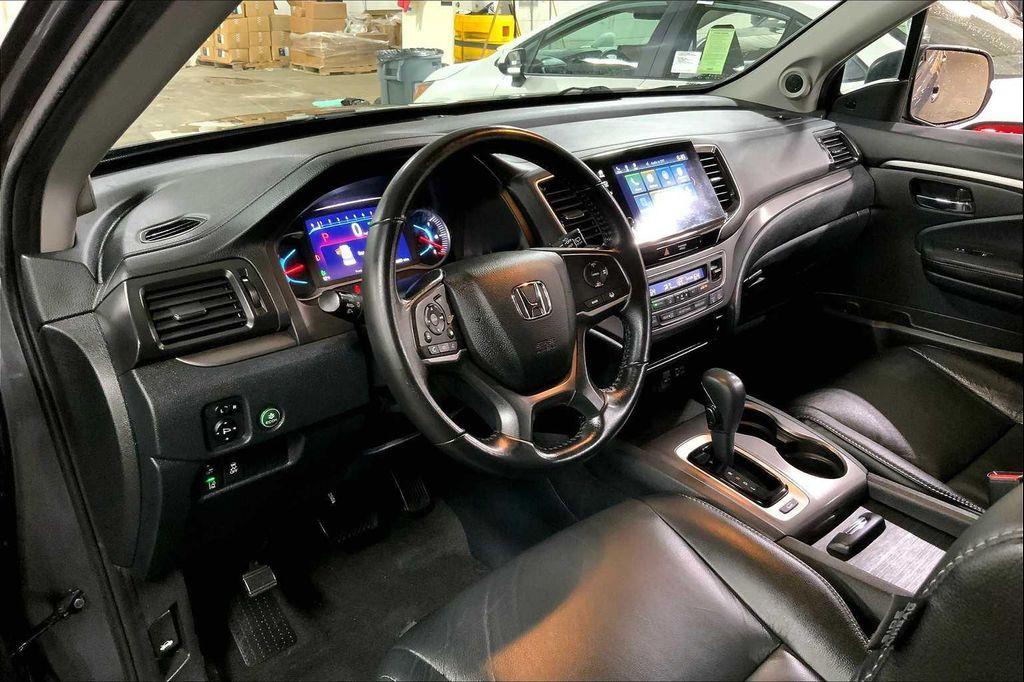 used 2020 Honda Pilot car, priced at $24,997
