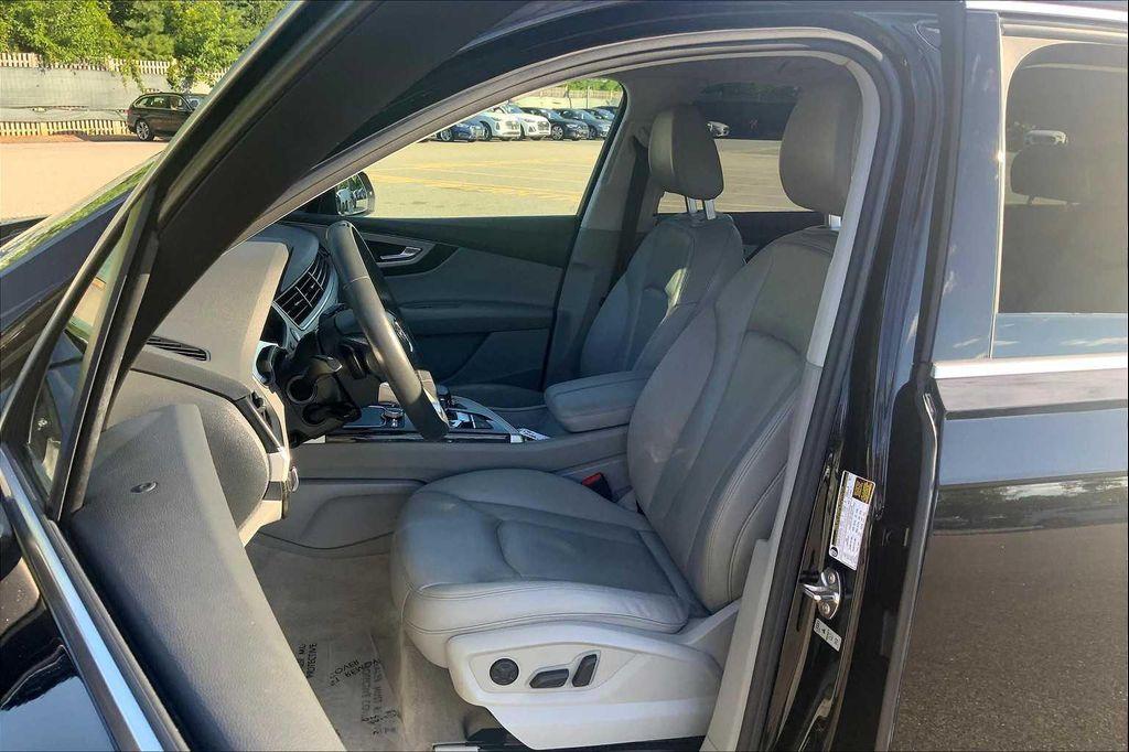 used 2019 Audi Q7 car, priced at $20,997