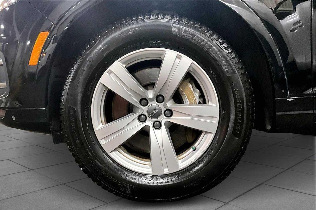 used 2019 Audi Q7 car, priced at $20,997
