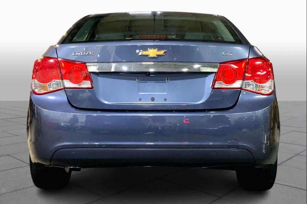 used 2013 Chevrolet Cruze car, priced at $9,447