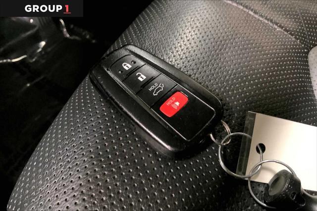 used 2022 Toyota Highlander car, priced at $39,447