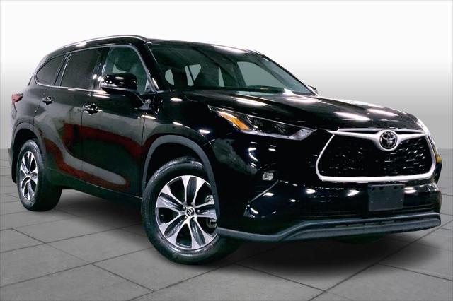 used 2021 Toyota Highlander car, priced at $35,715