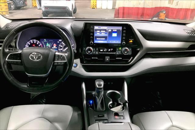 used 2021 Toyota Highlander car, priced at $35,715