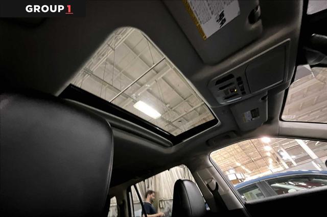 used 2022 Toyota Highlander car, priced at $37,997