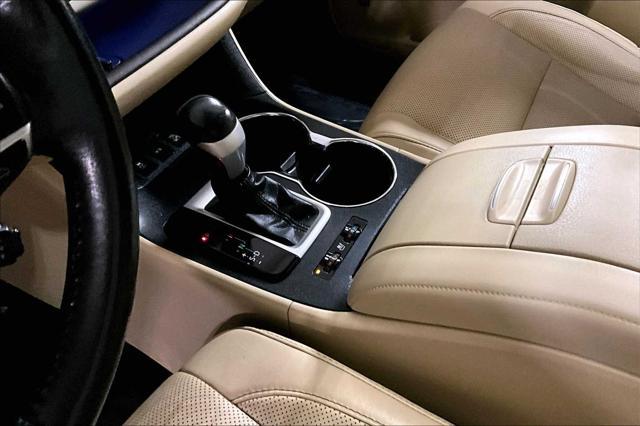 used 2015 Toyota Highlander car, priced at $20,997