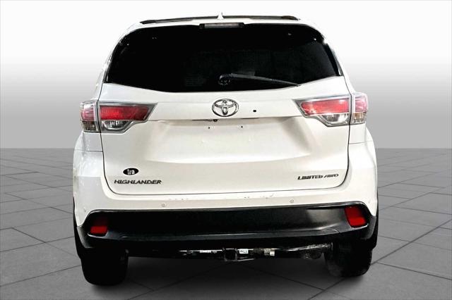 used 2015 Toyota Highlander car, priced at $20,997