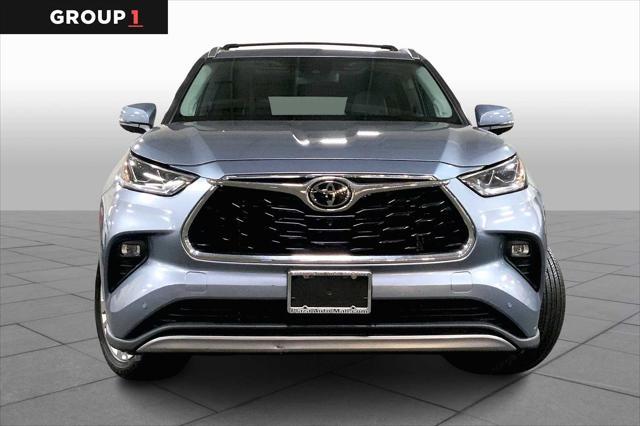 used 2023 Toyota Highlander car, priced at $49,997