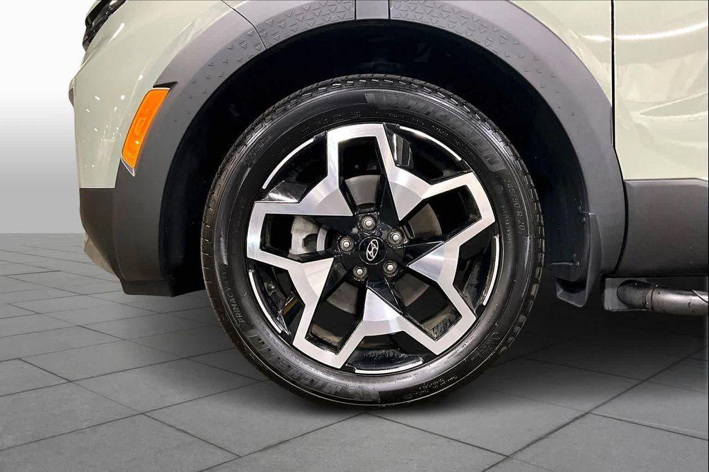 used 2023 Hyundai SANTA CRUZ car, priced at $28,987