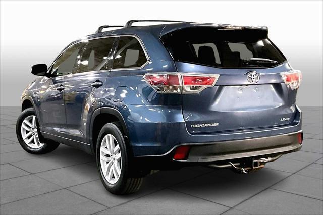 used 2015 Toyota Highlander car, priced at $18,497