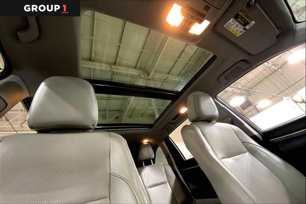 used 2016 Toyota Highlander car, priced at $21,499