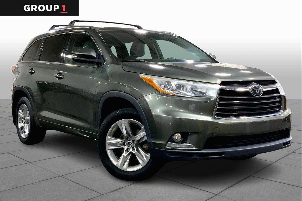 used 2016 Toyota Highlander car, priced at $21,499