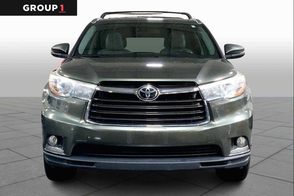 used 2016 Toyota Highlander car, priced at $21,499