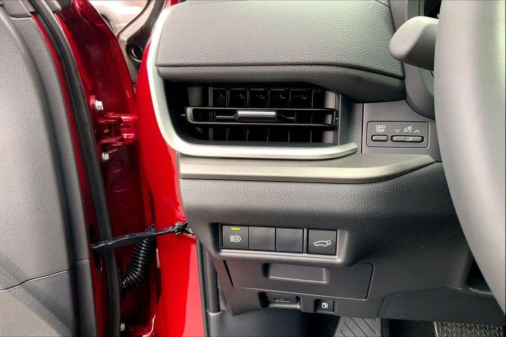 new 2026 Toyota Grand Highlander Hybrid car, priced at $51,718