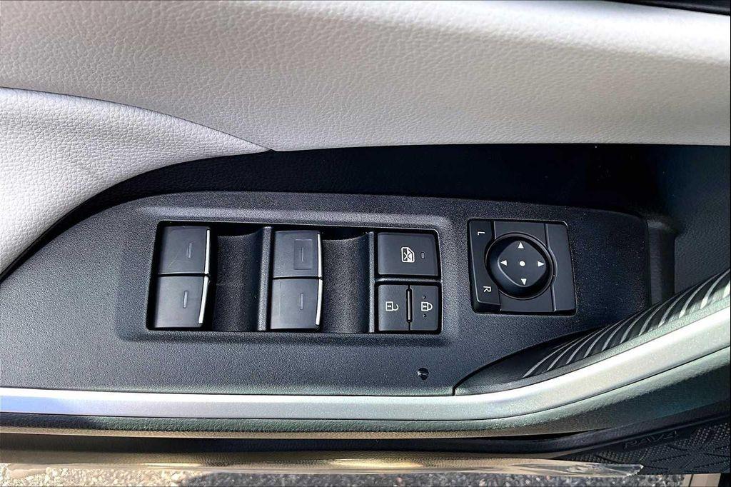 new 2025 Toyota RAV4 car, priced at $34,963