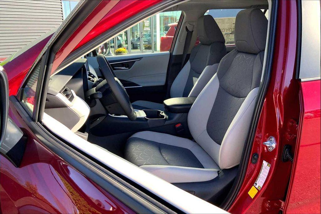new 2025 Toyota RAV4 Hybrid car, priced at $38,554